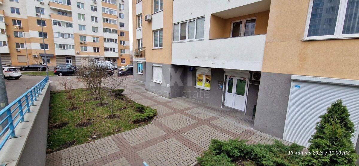 Trade object vul. Grekova Generala 1, 71m2