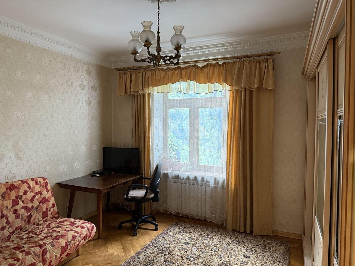 2к квартира пр-т Голосеевский 92/16