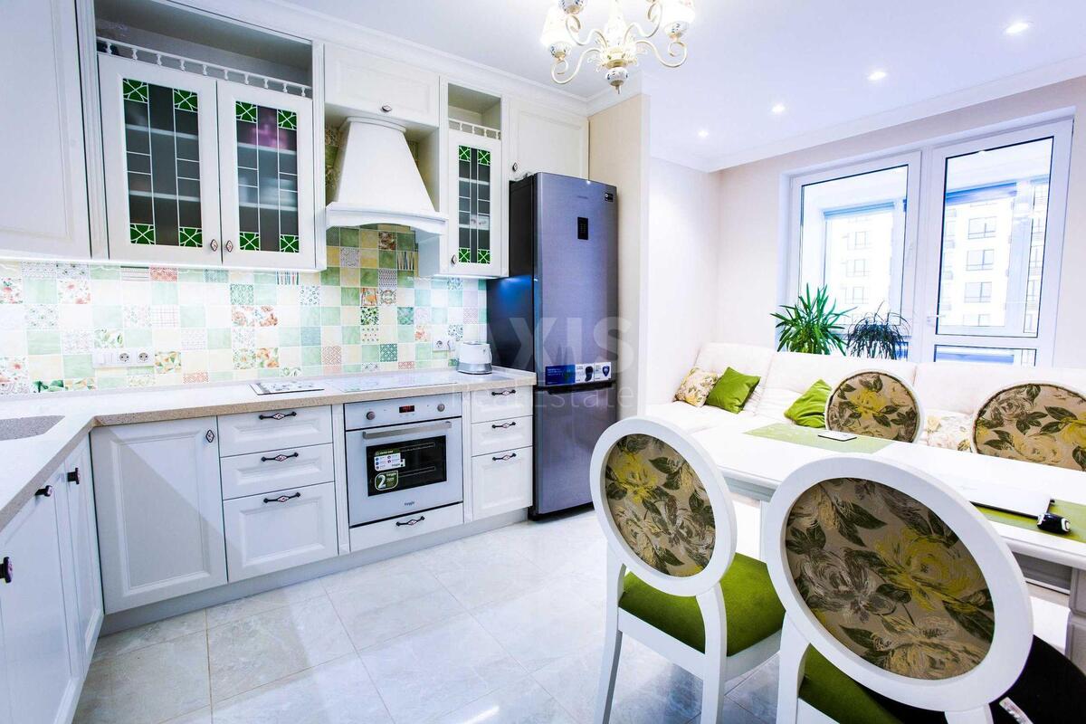 1k apartment vul. Zarichna 11