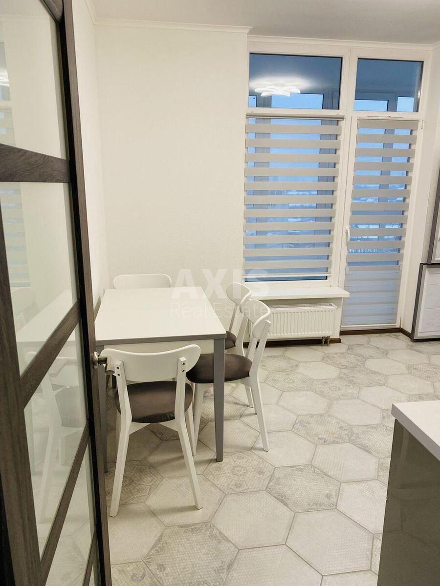 2k apartment pr-t Peremogy 675700010