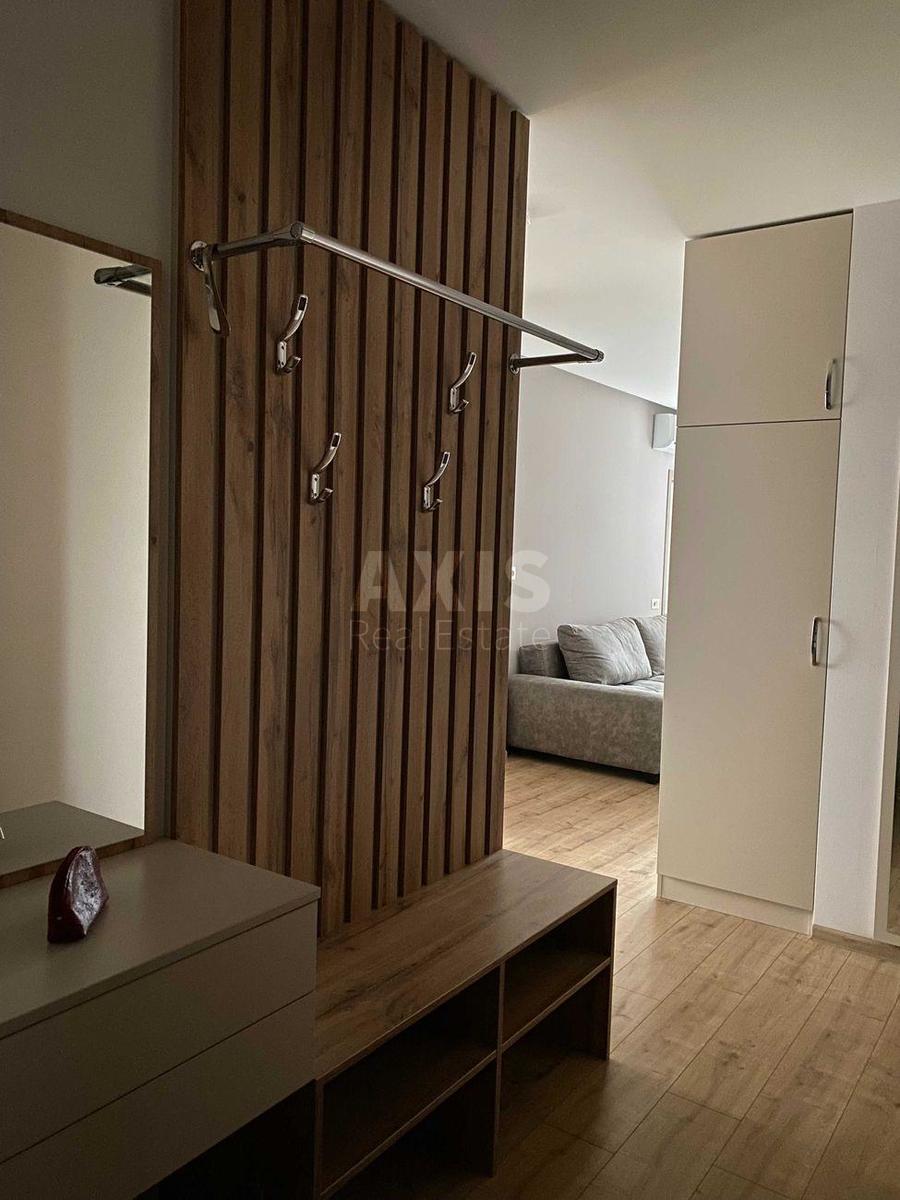 2k apartment nab. Dniprovs'ka 1811