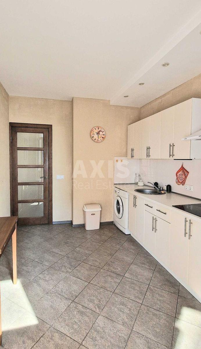 1k apartment vul. Urlivs'ka 230