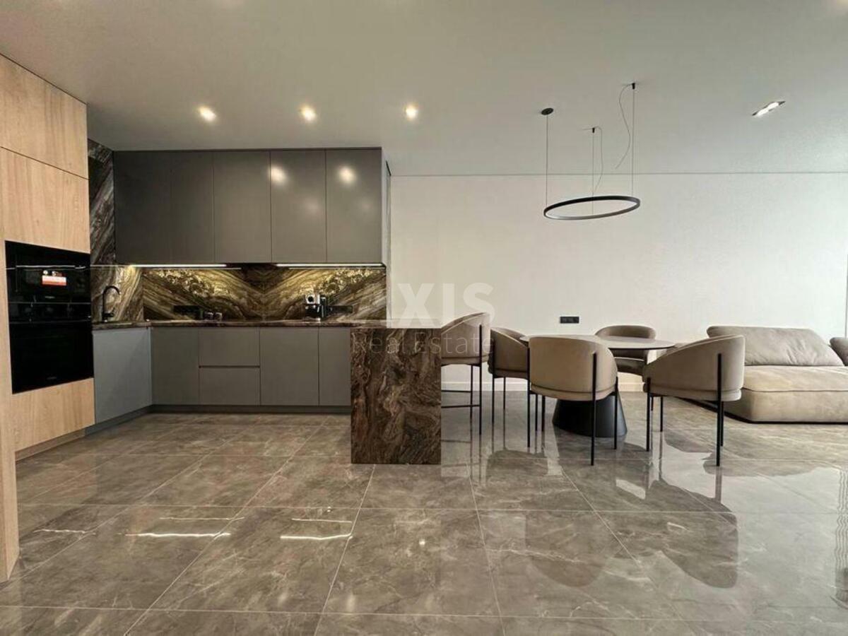 2k apartment vul. Kikvidze 415