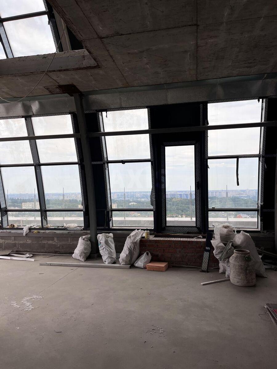 4k apartment vul. Dragomyrova Myhajla 4Б568179