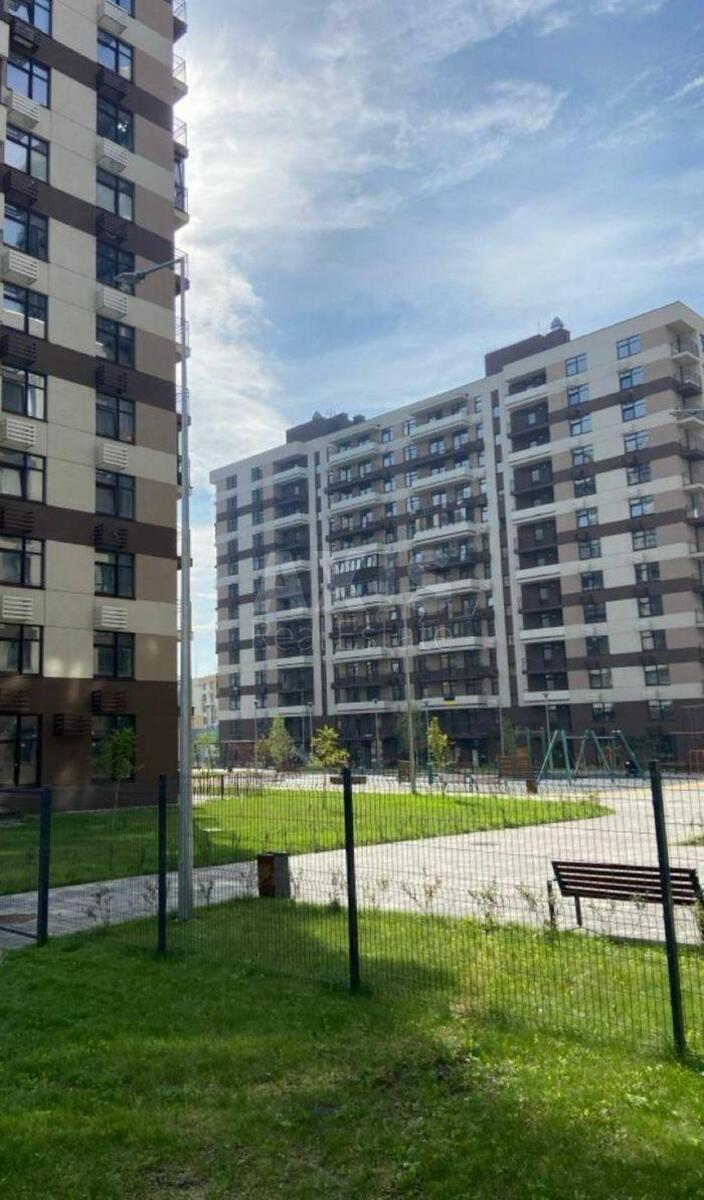 3k apartment vul. Rodyny Kristeriv 14Б3