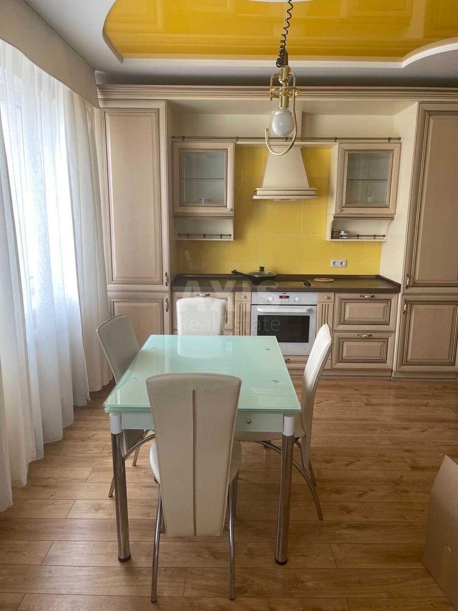 3k apartment pr-t Grygorenka Petra 23621917
