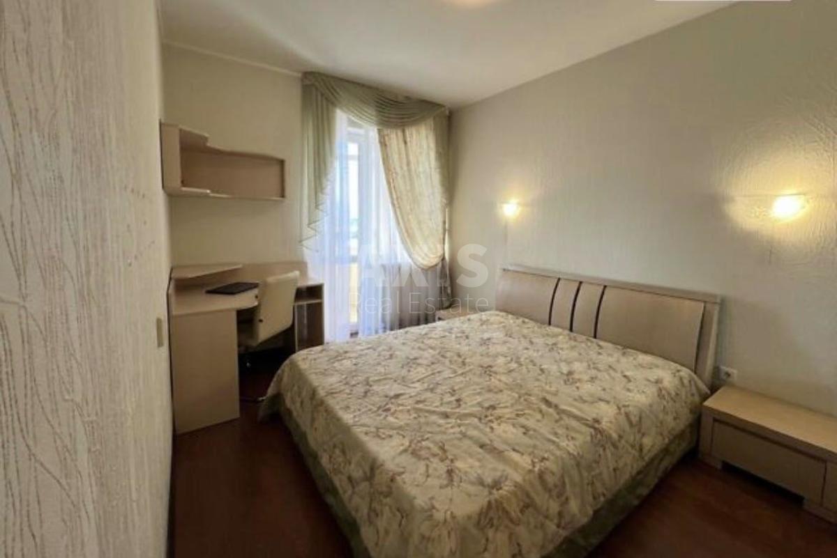 1k apartment vul. Degtjarivs'ka 25А4