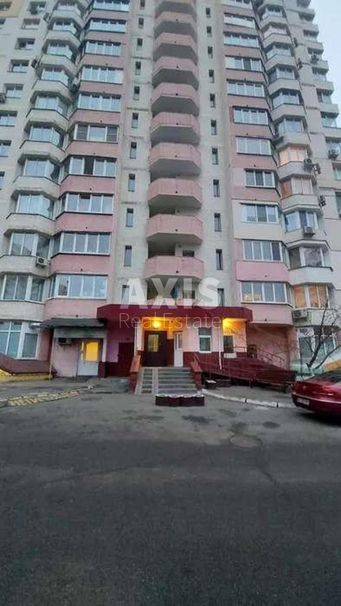 3k apartment vul. Knjazhyj Zaton 215