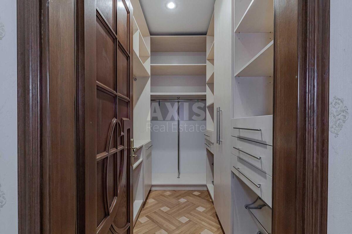 4k apartment vul. Gonchara Olesja 2612