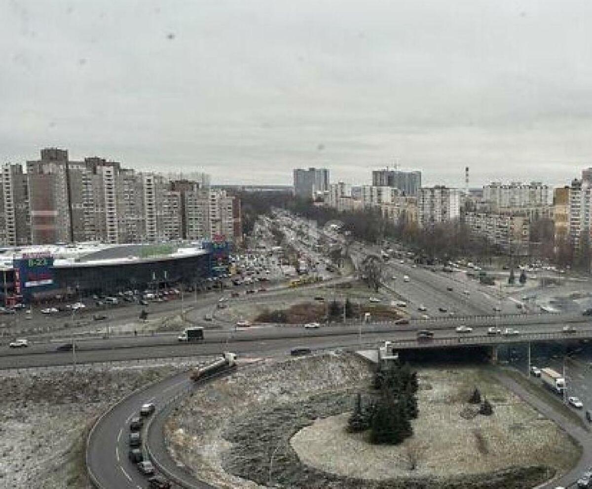 3к квартира ул. Заболотного Академика 1