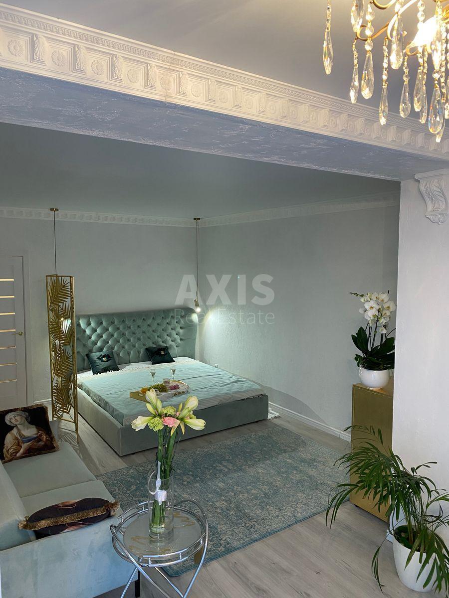 1k apartment vul. Volyns'ka 9А589002