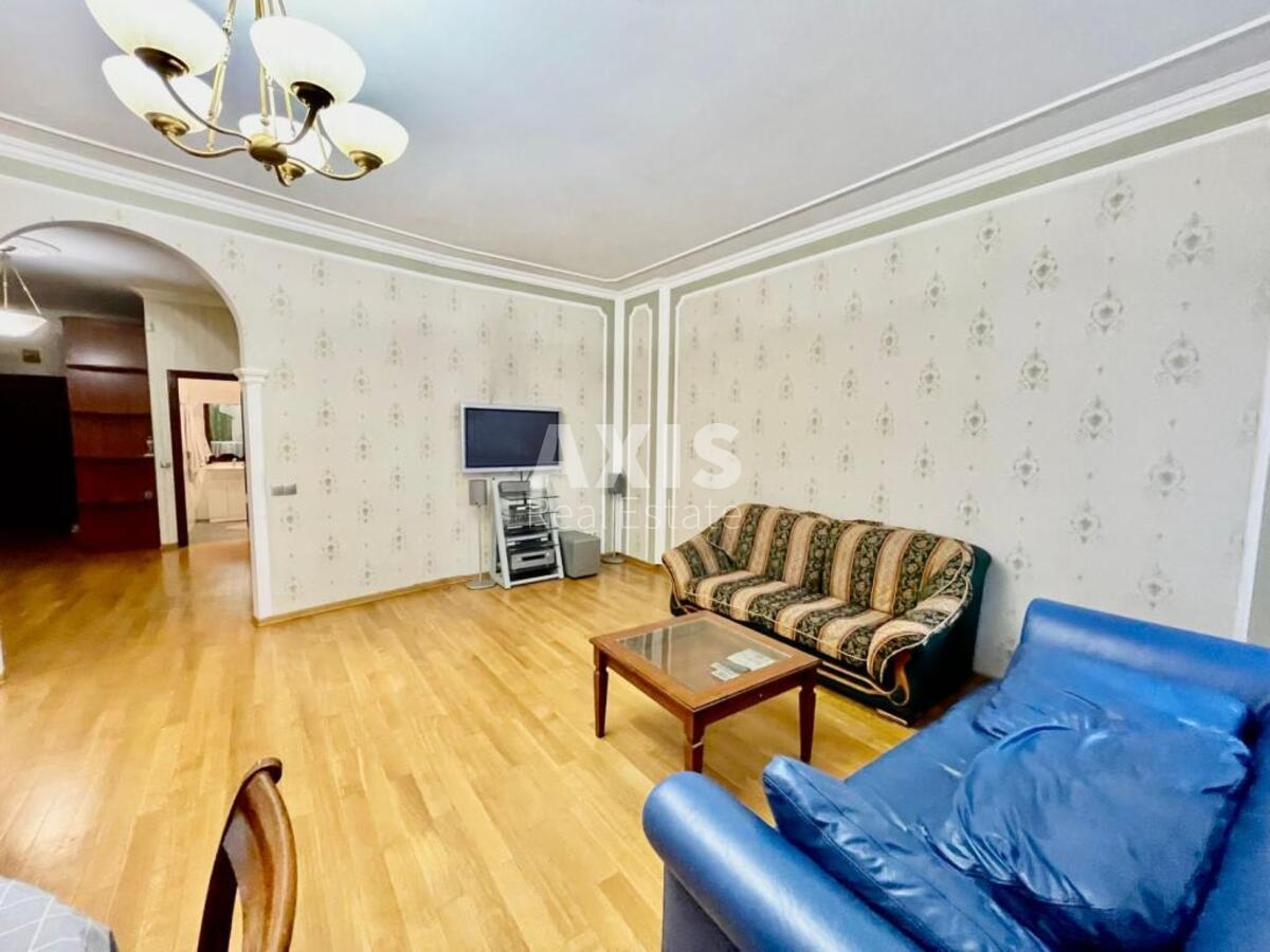 3k apartment vul. Tvers'ka 21