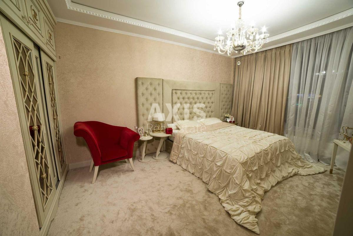 1k apartment vul. Mel'nykova 18Б