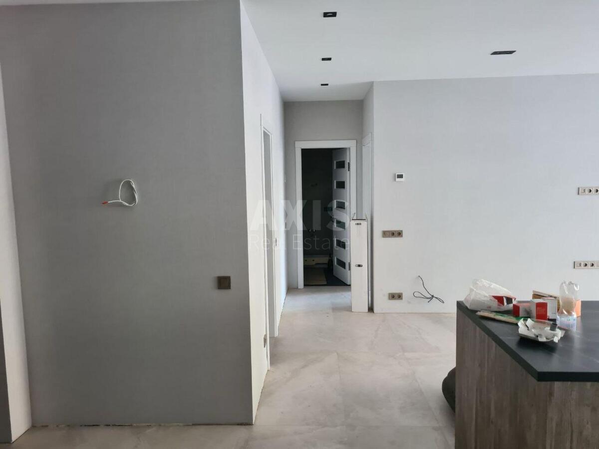 5k apartment vul. Zamkovec'ka 88А10