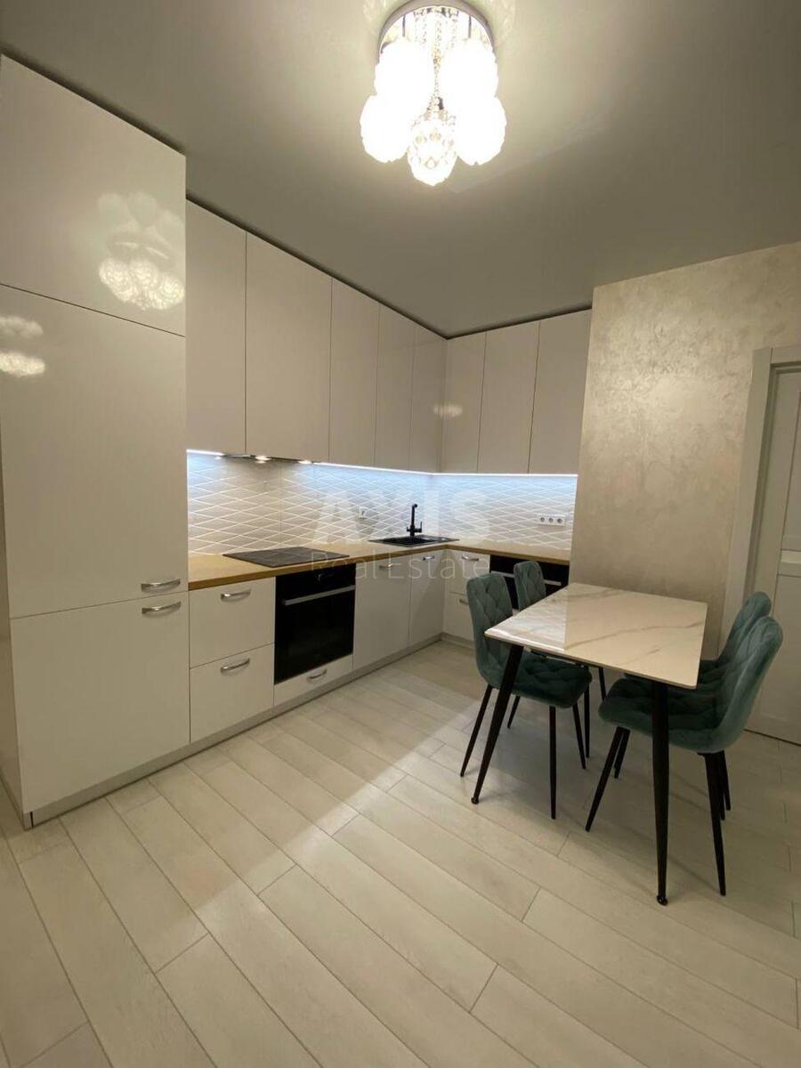 1k apartment pr-t Sobornosti 1763724