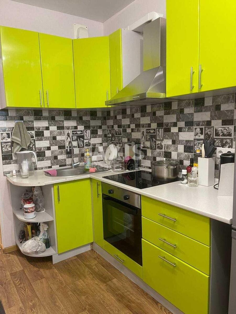 1к квартира ул. Драгоманова 2А572260