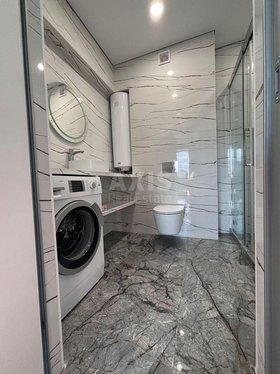 1k apartment vul. Kostjantynivs'ka 139