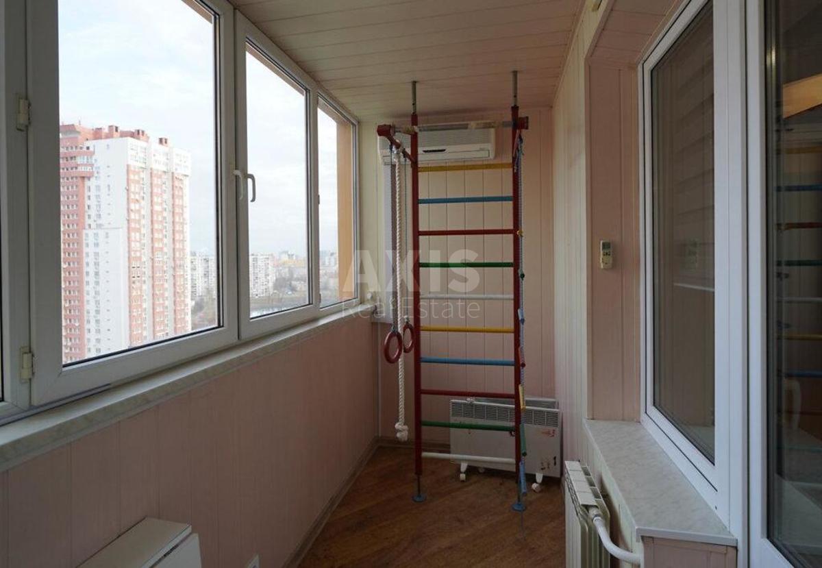 4k apartment pr-t Tychyny Pavla 16/21