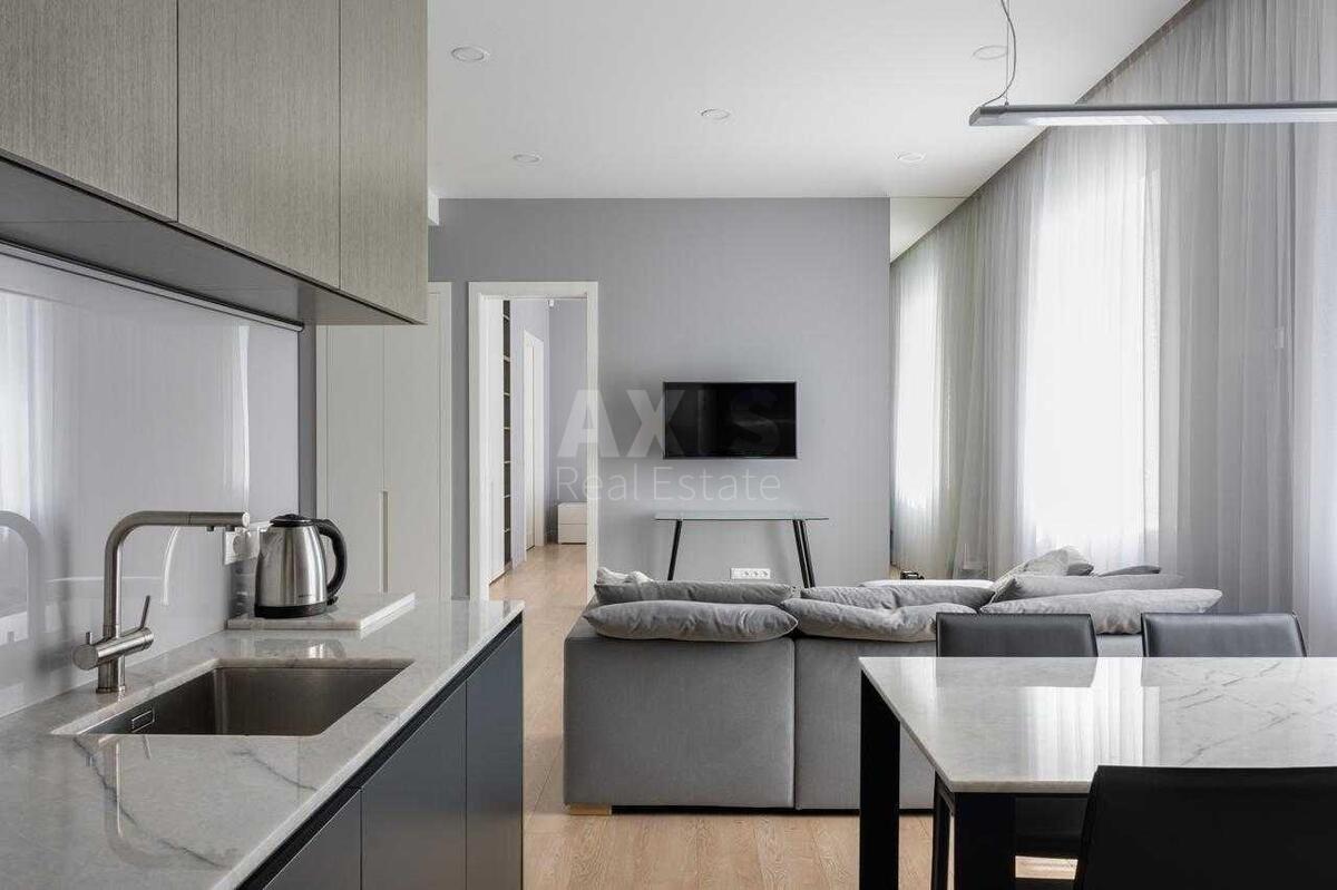 3k apartment prov. Georgii'vs'kyj 20