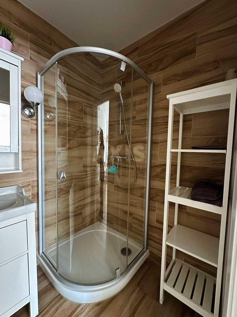 1k apartment vul. Barbjusa Anri 52/18
