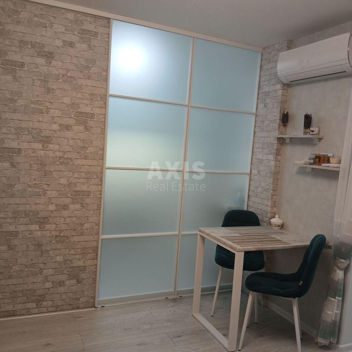 1k apartment pr-t Vidradnyj 14459