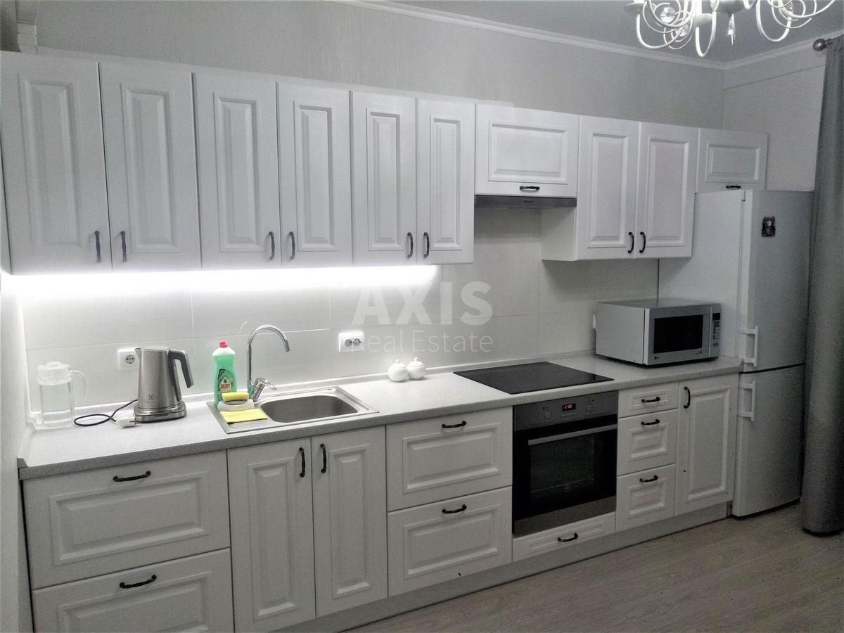 2k apartment vul. Obuhivs'ka 135А1
