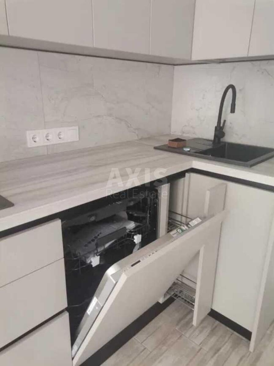 1k apartment vul. Degtjarivs'ka 17605510