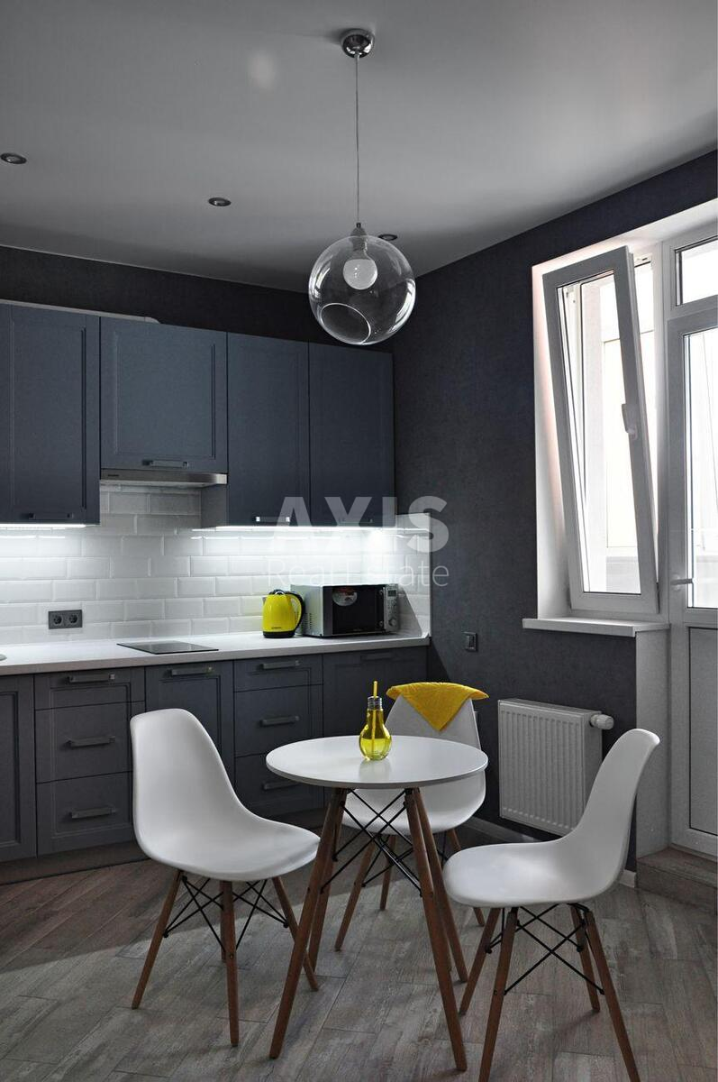 1k apartment pr-t Komarova Kosmonavta 9Б