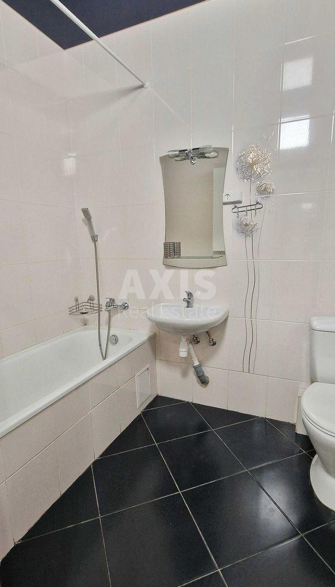 1k apartment vul. Urlivs'ka 234