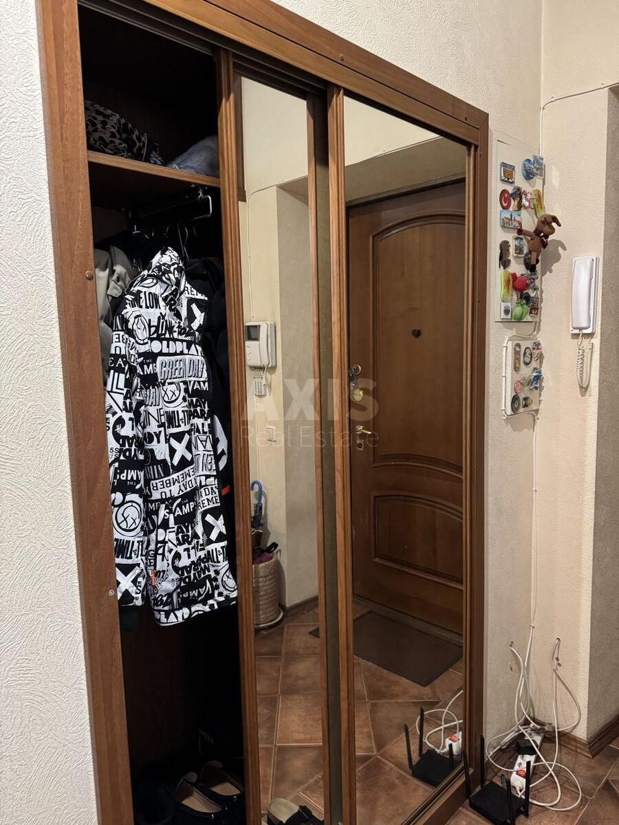 4k apartment vul. Lypkivs'kogo Vasylja Mytropolyta 405654113