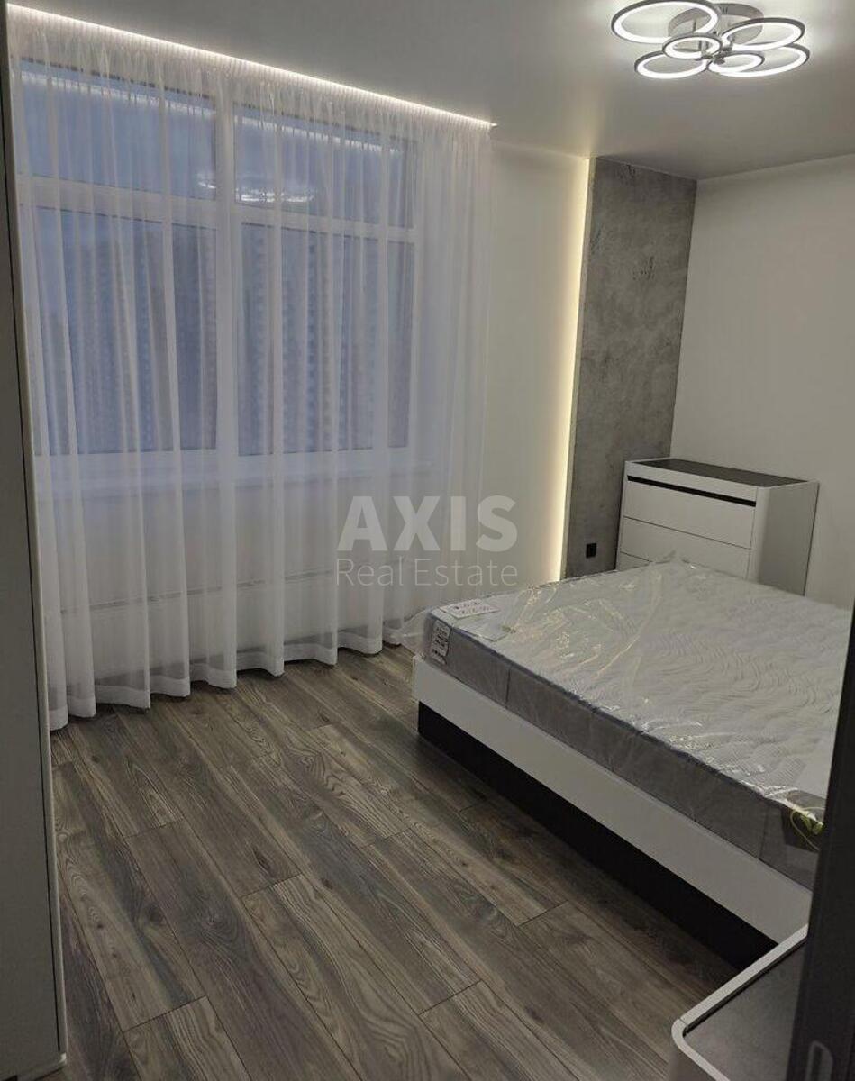 2k apartment vul. Rodyny Kristeriv 204