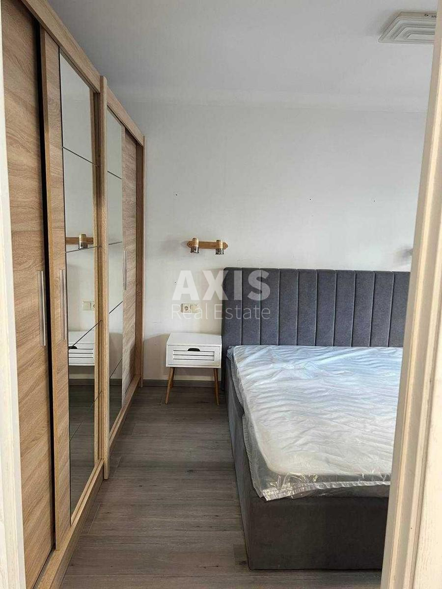 2k apartment uzv. Klovs'kyj 124160211