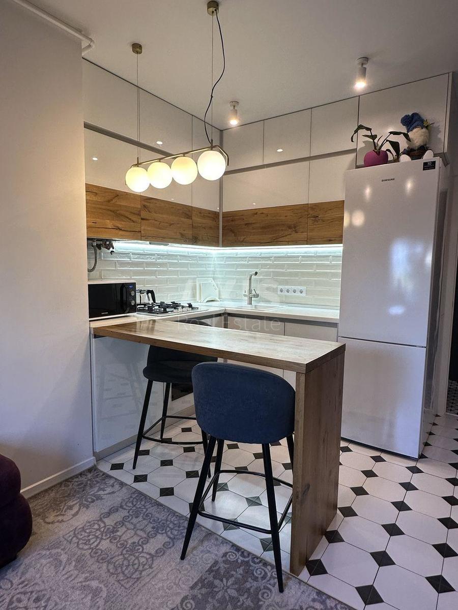 1k apartment vul. Praktychna 10