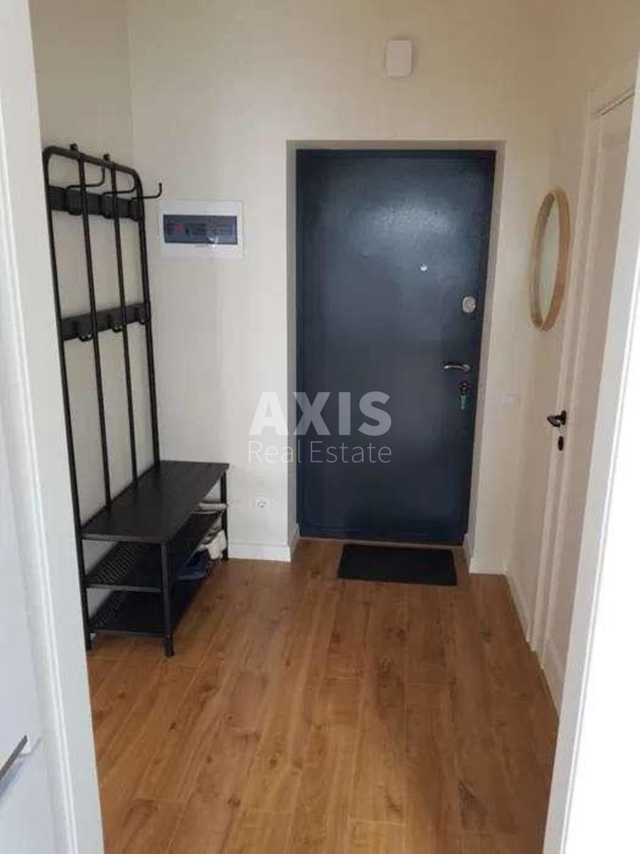 1k apartment vul. Nyzhn'okljuchova 142