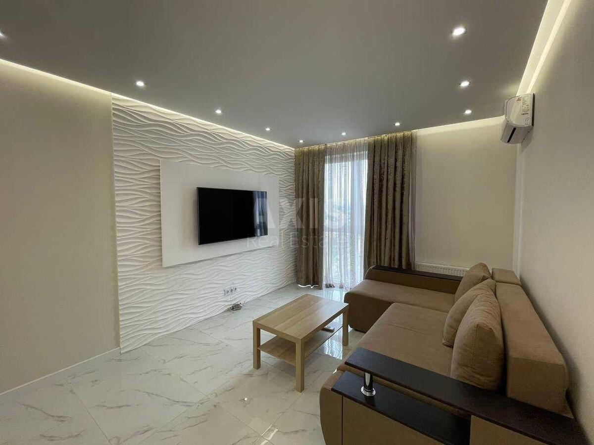 1k apartment pr-t Vidradnyj 2626572