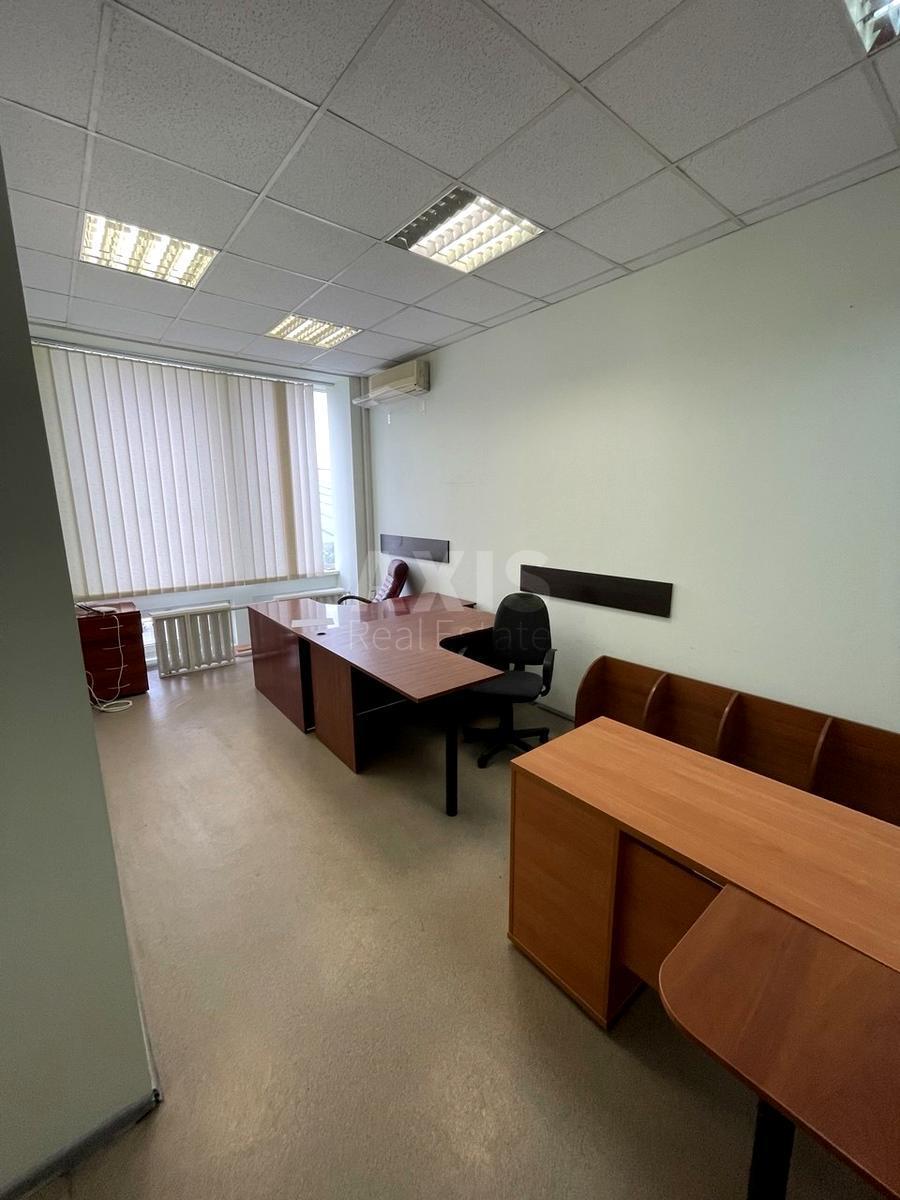 Office vul. Lypkivs'kogo Vasylja Mytropolyta 45, 58m2624272