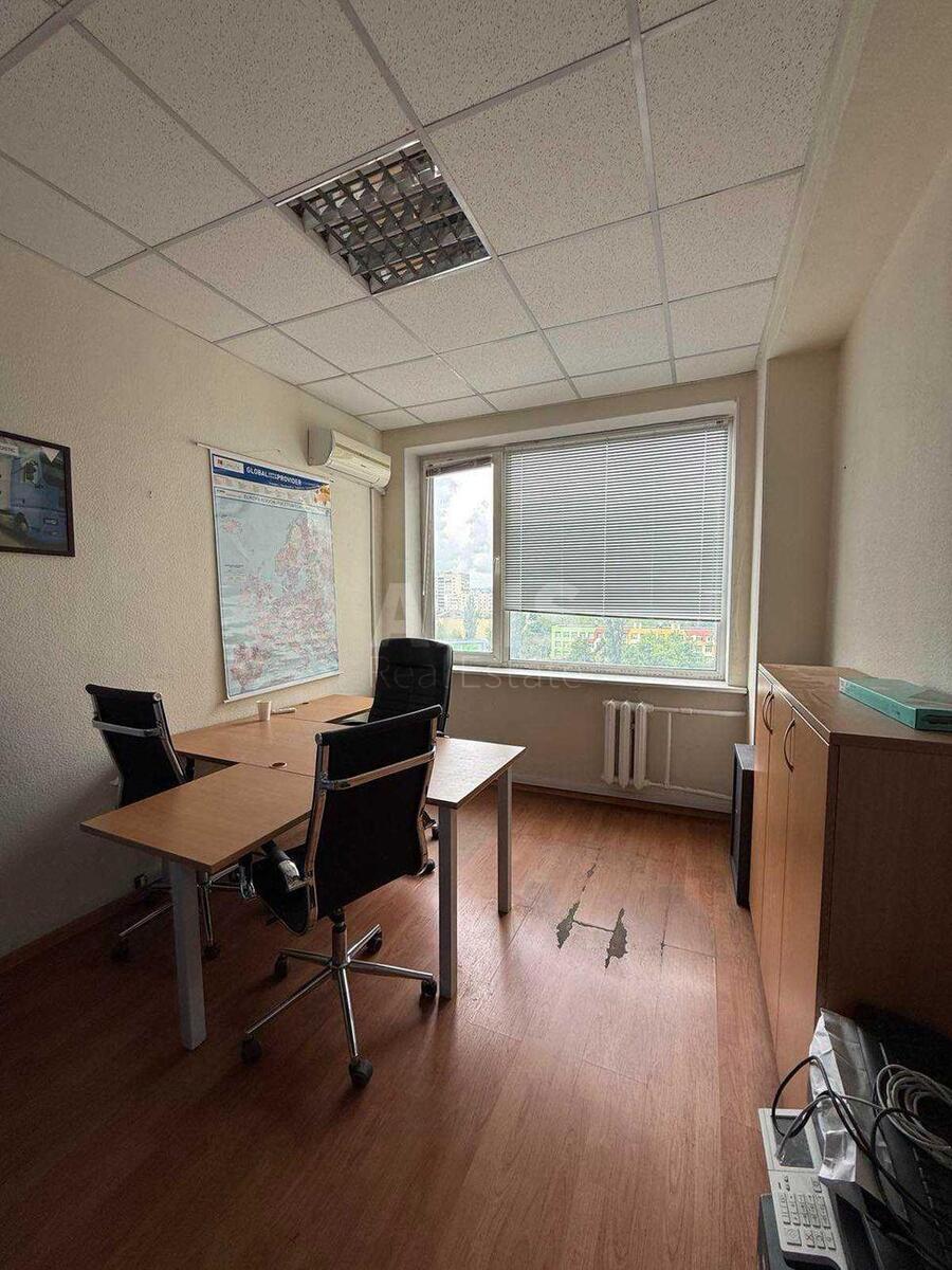 Office vul. Sverstjuka Jevgena 2А, 59m2571955
