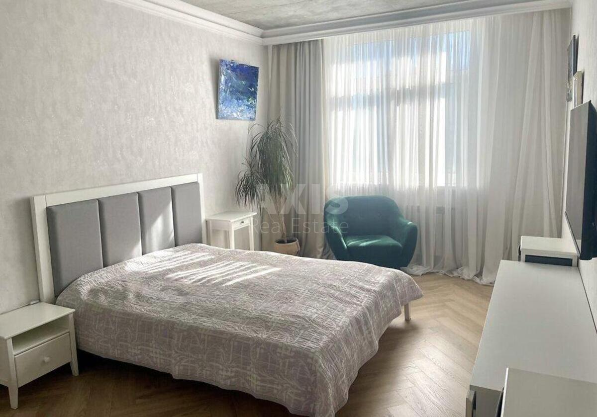 1k apartment vul. Mykil's'ko-Slobids'ka 102