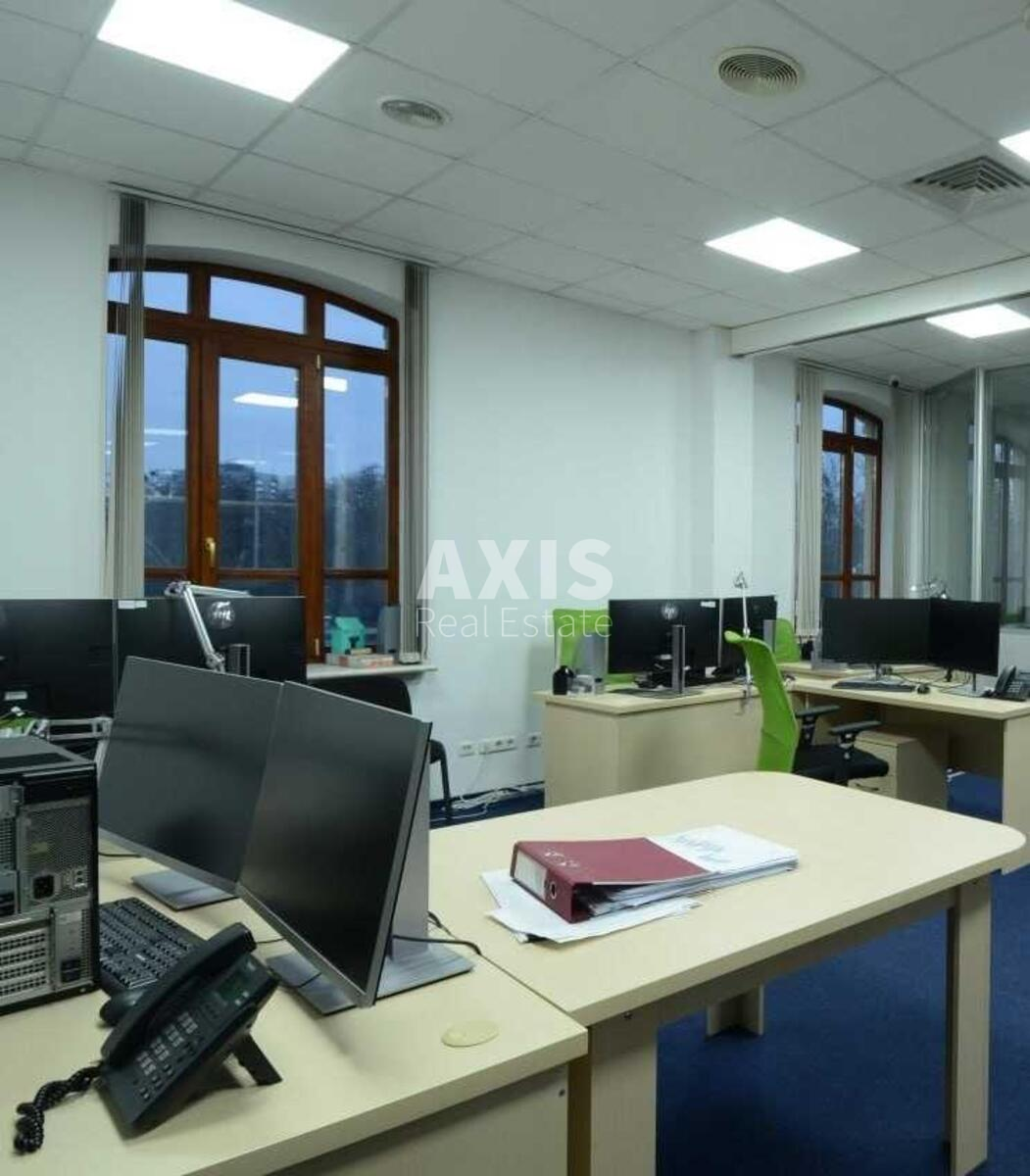 Office vul. Myhajlivs'ka 7, 450m2