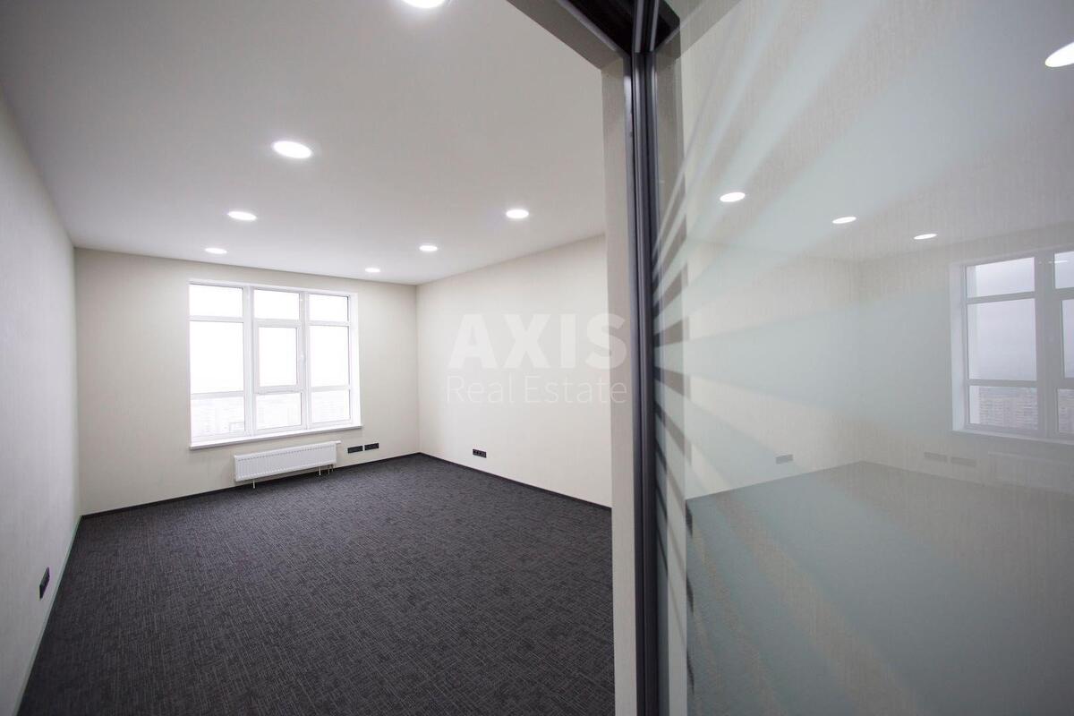 Office uzv. Klovs'kyj 7, 228m24