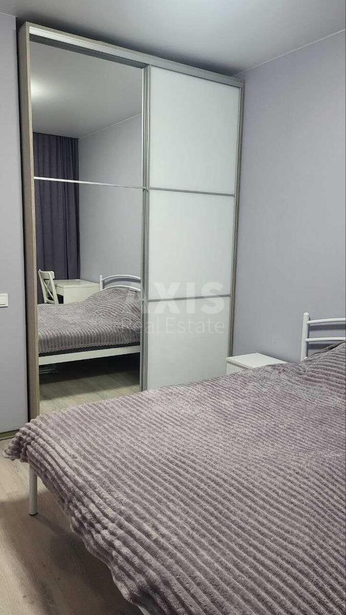 1k apartment pr-t Komarova Kosmonavta 9Б10