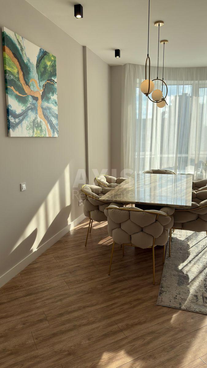 3k apartment vul. Barbjusa Anri 37/1575891