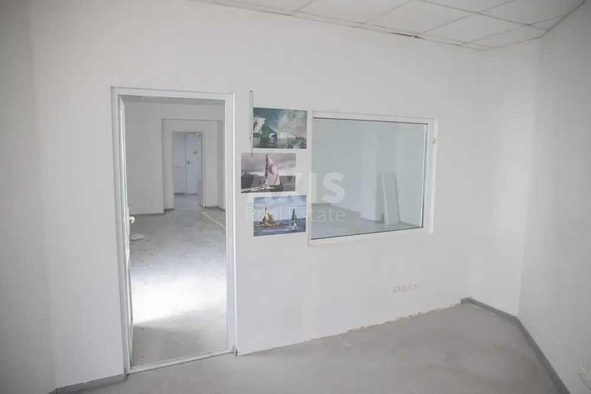 Trade object vul. Trostjanec'ka 49, 626m2576447