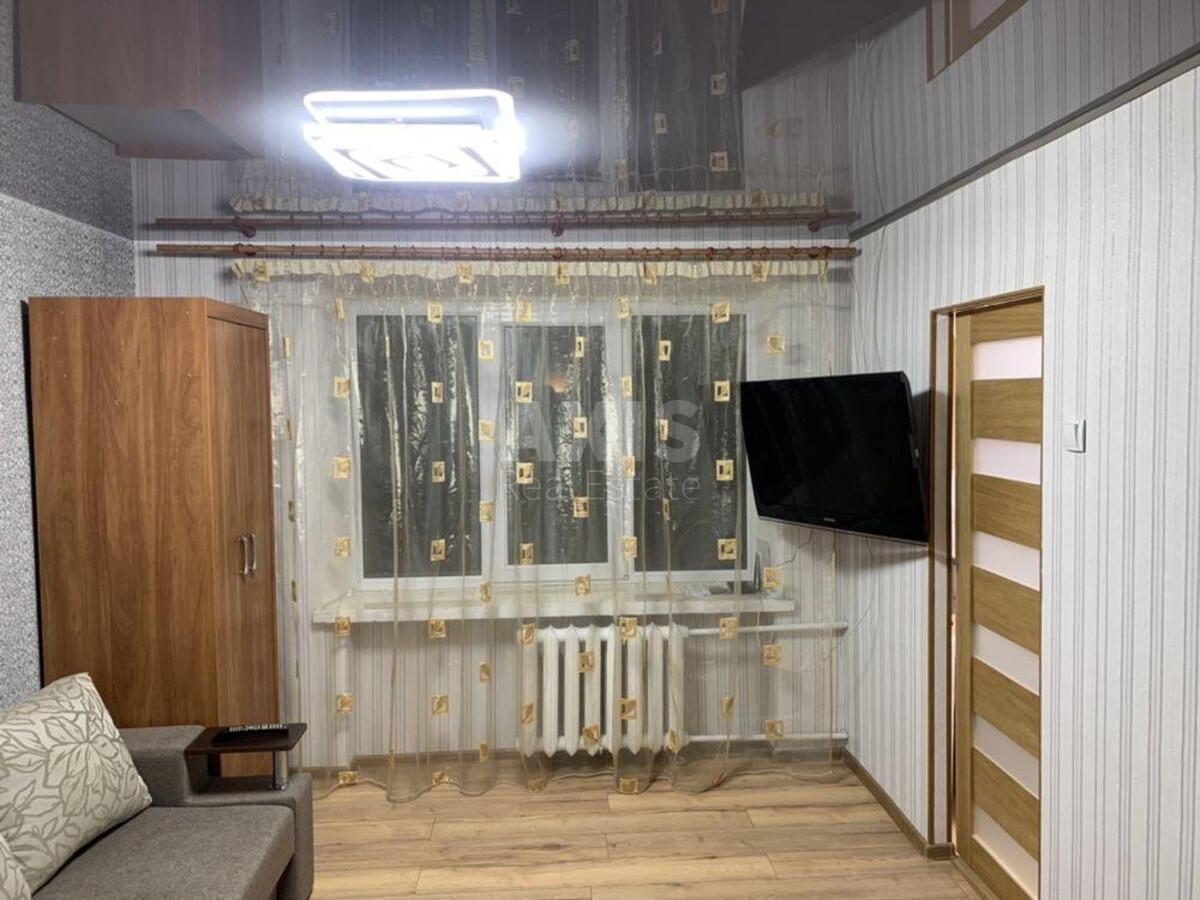 1k apartment vul. Bakyns'ka 37В619673