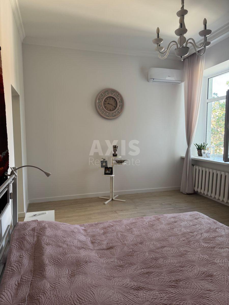 4k apartment vul. Kost'ol'na 15578777