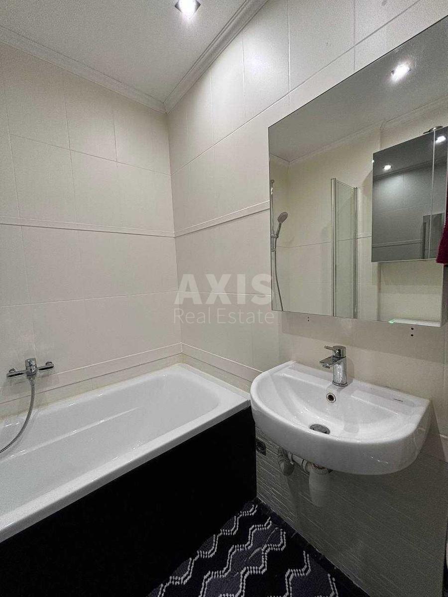 1k apartment vul. Dragomanova 14А6