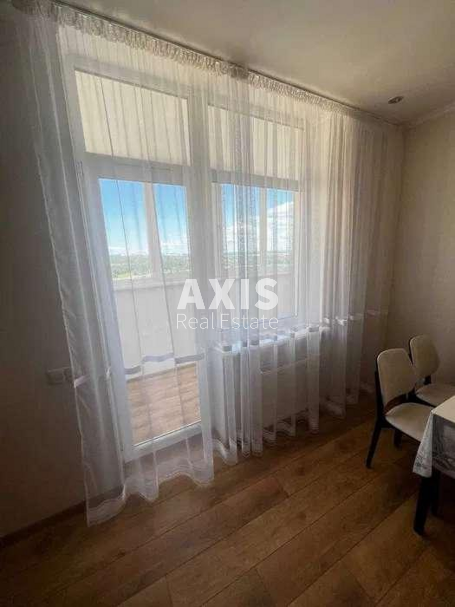2k apartment vul. Sim'i' Kul'zhenkiv 332