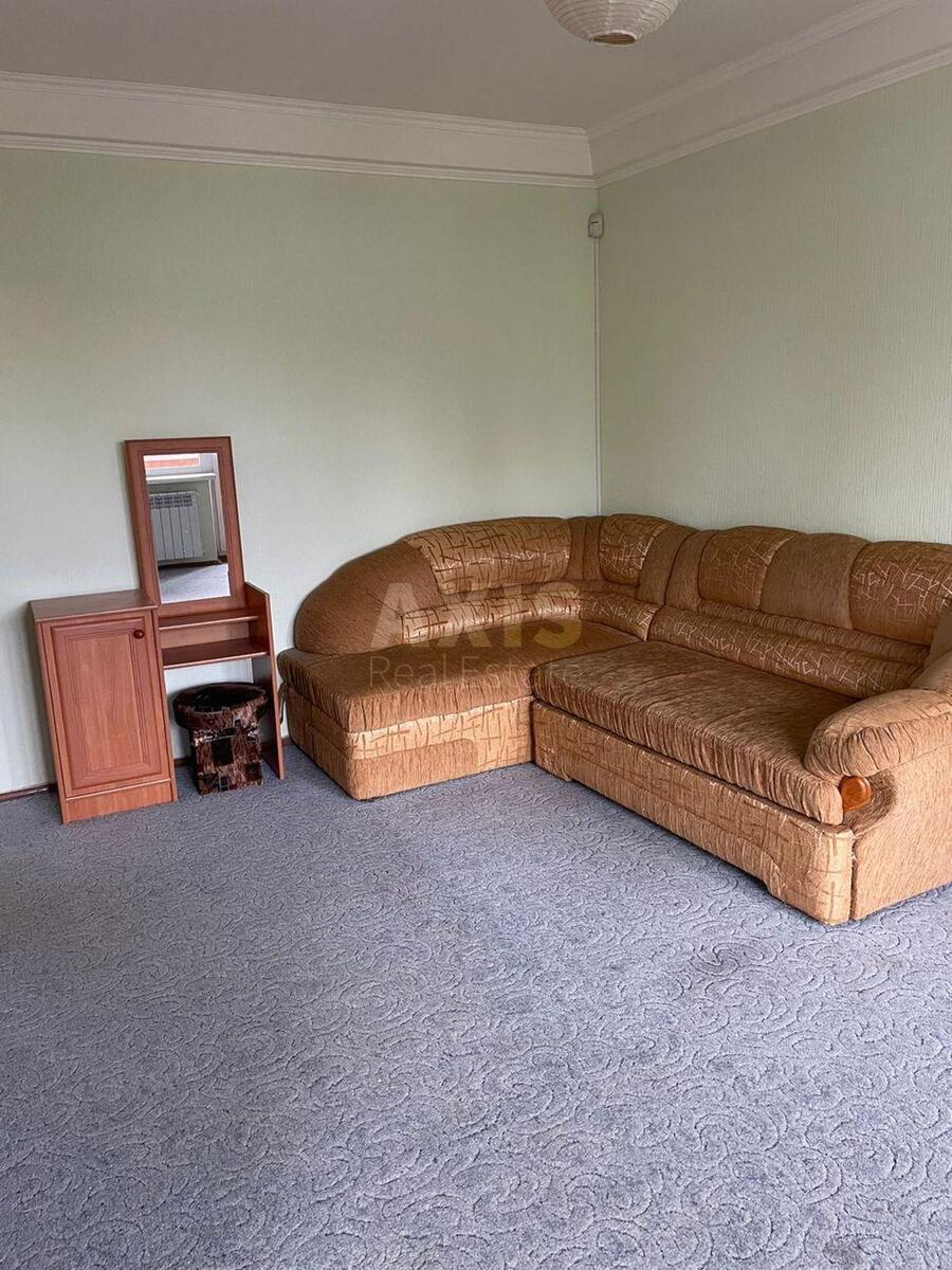 2k apartment vul. Budivel'nykiv 16640562