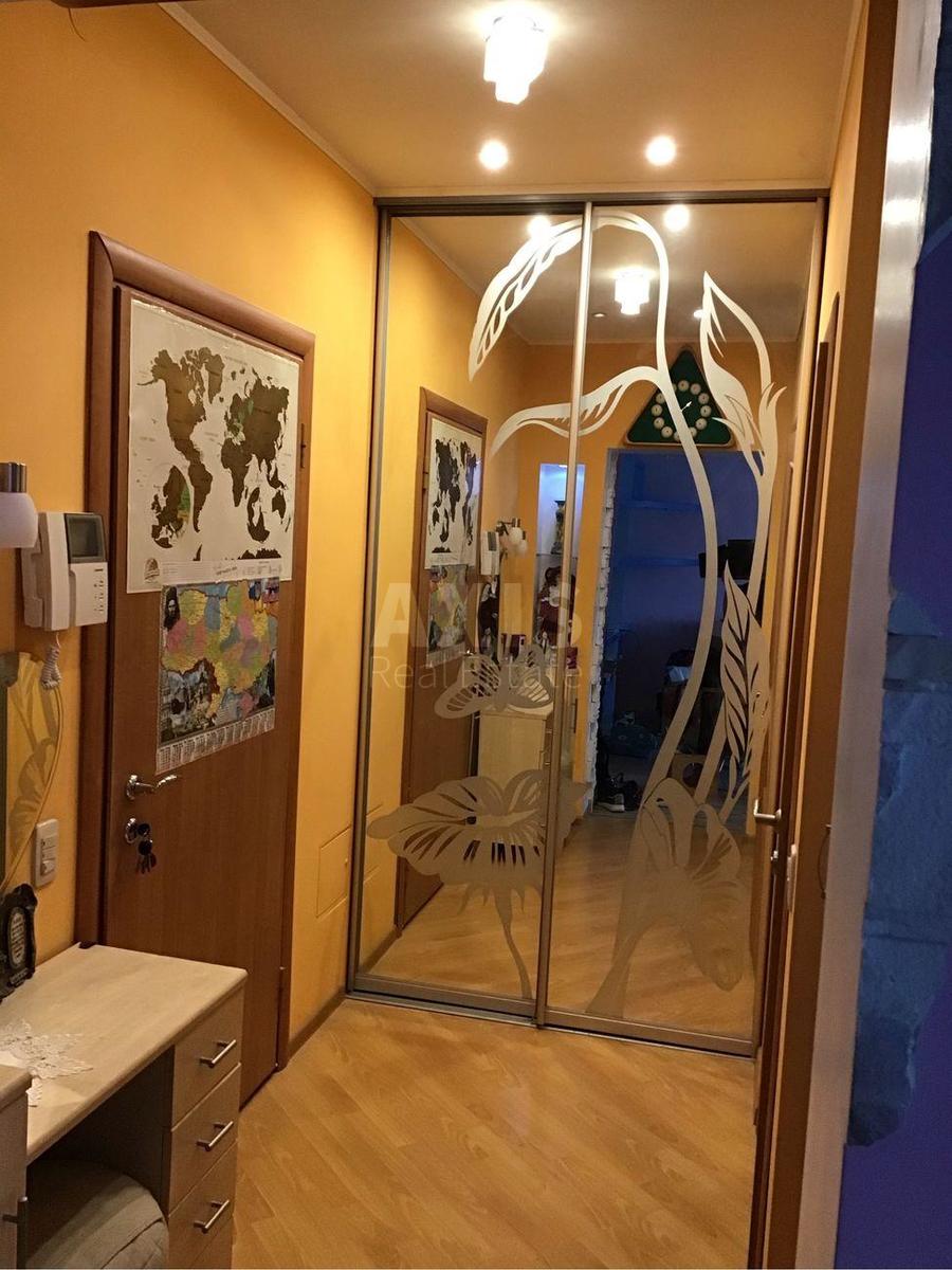 1k apartment prov. Feodosijs'kyj 1411