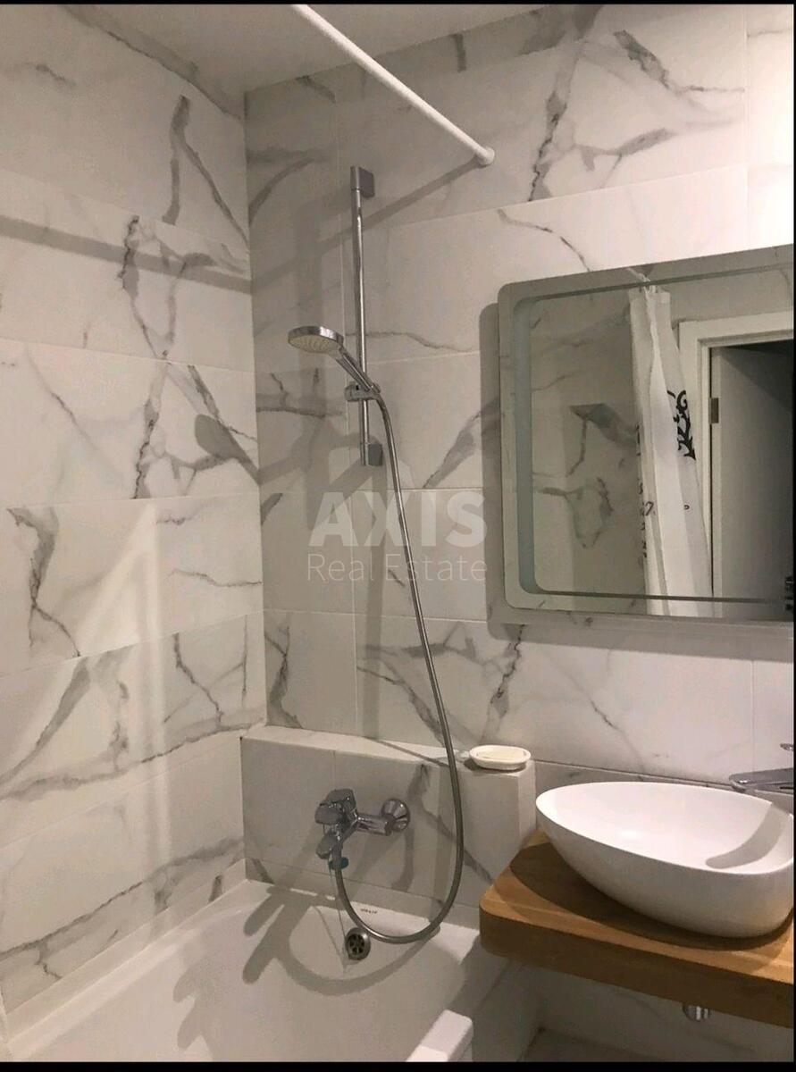 1k apartment vul. Yulia Zdanovska 36В600051